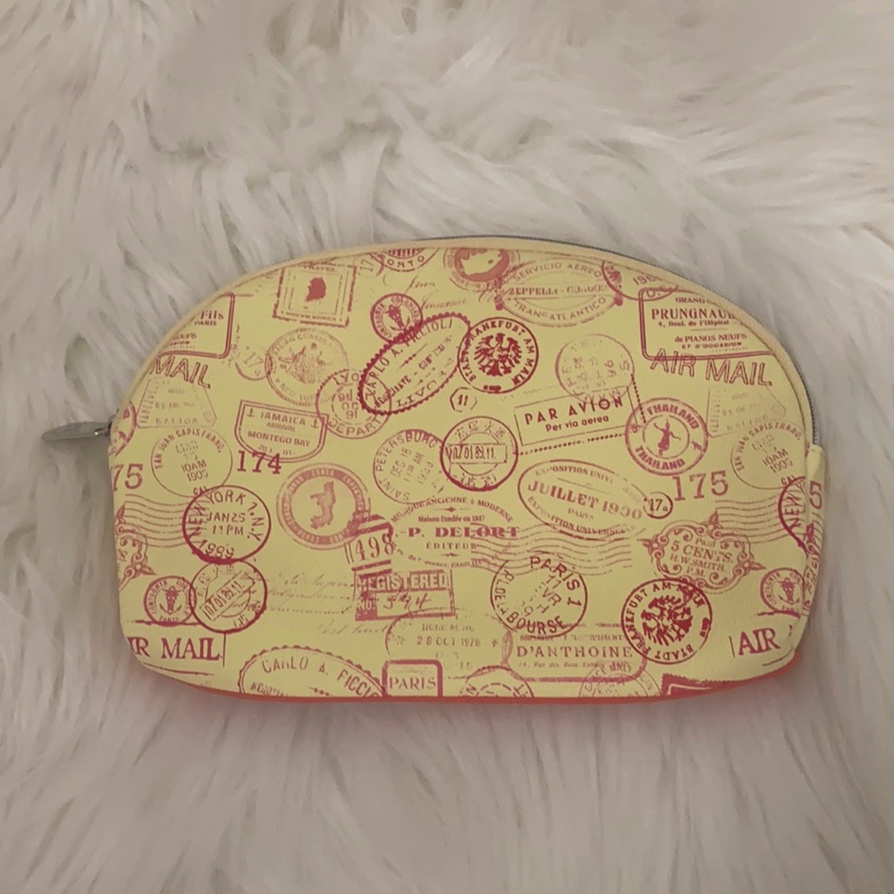 IPSY travel theme makeup bag